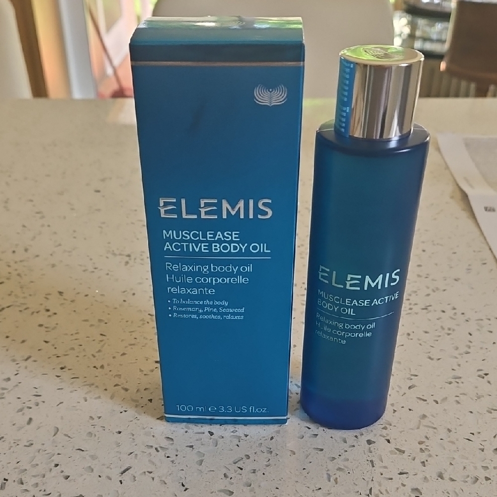 ELEMIS Musclease Active Body Oil in Deep Blue